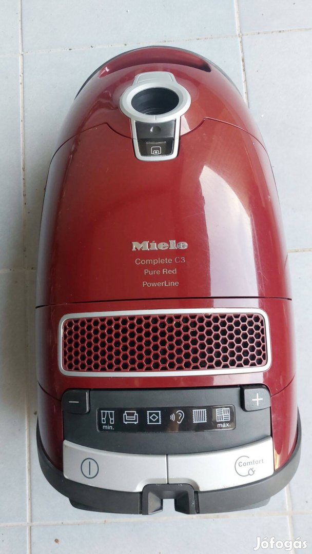 Miele C3 Pure Red 890W porzsákos porszivó