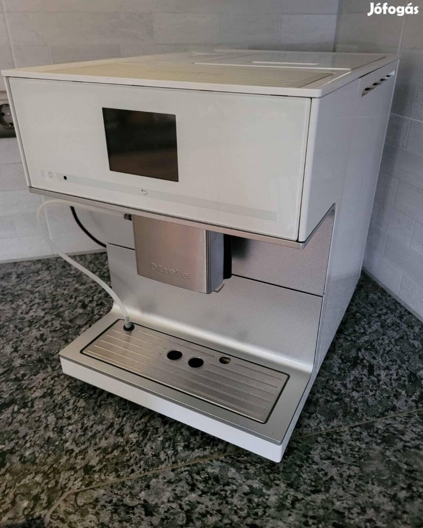 Miele CM73 fehér automata kávéfőző 