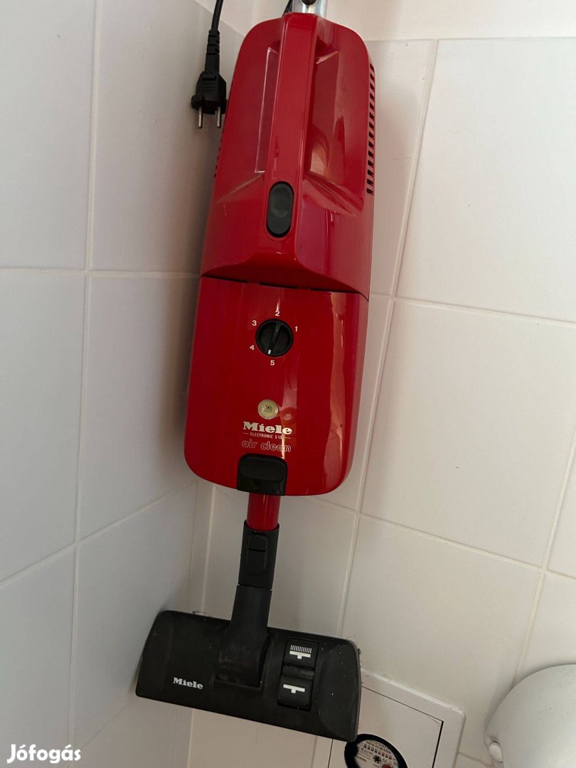 Miele álló porszívó