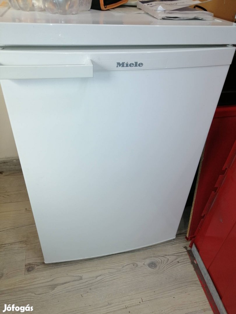 Miele premium kishűtő 140 l. 