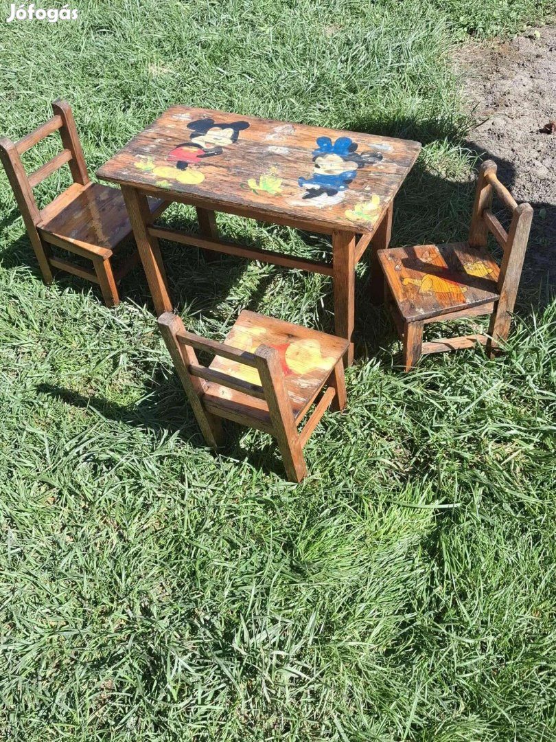 Miki egeres kerti butor eladó!