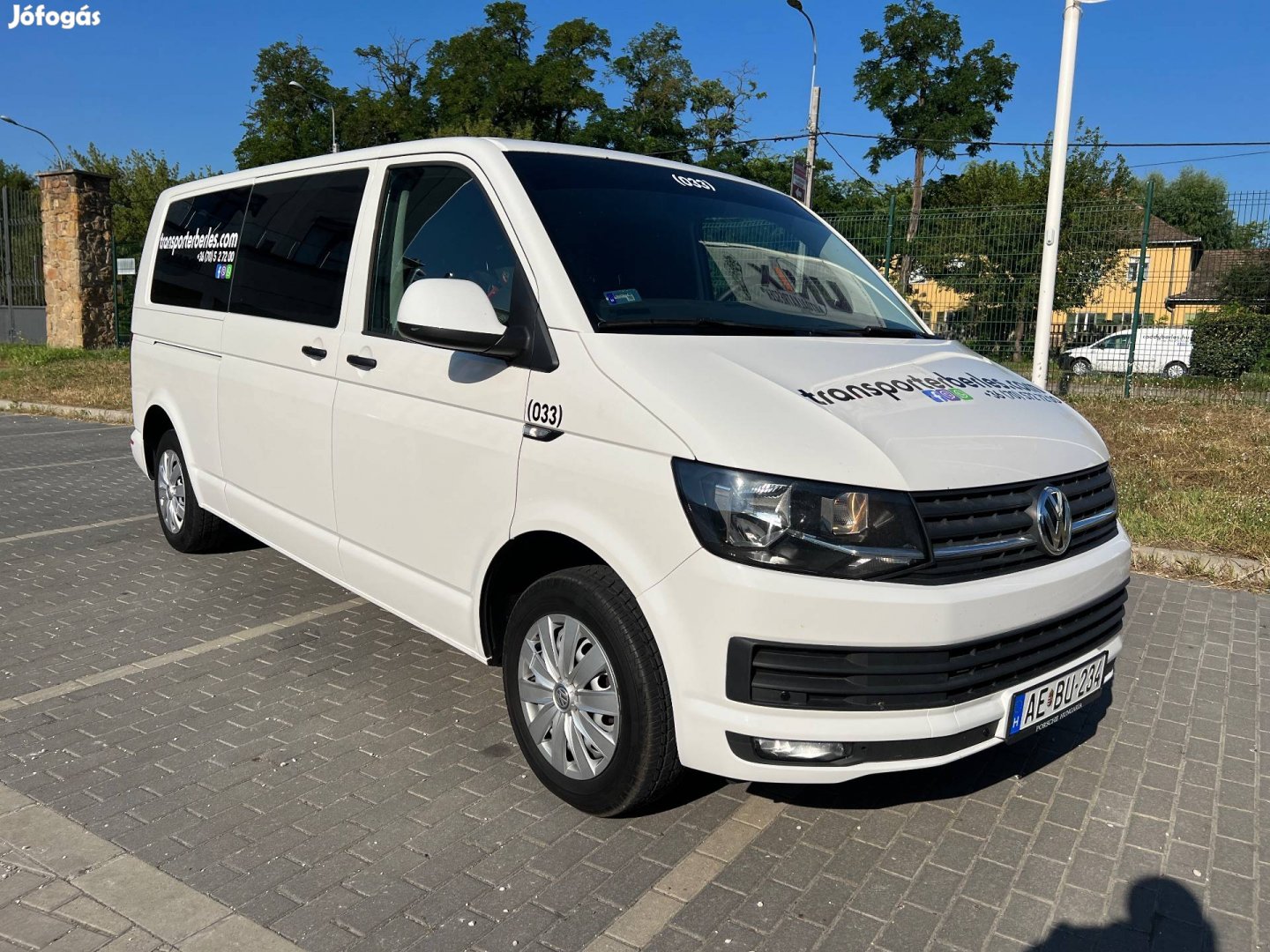 Mikrobusz bérlés / 9 személyes / VW Transporter T6 / AE BU-234 (033)