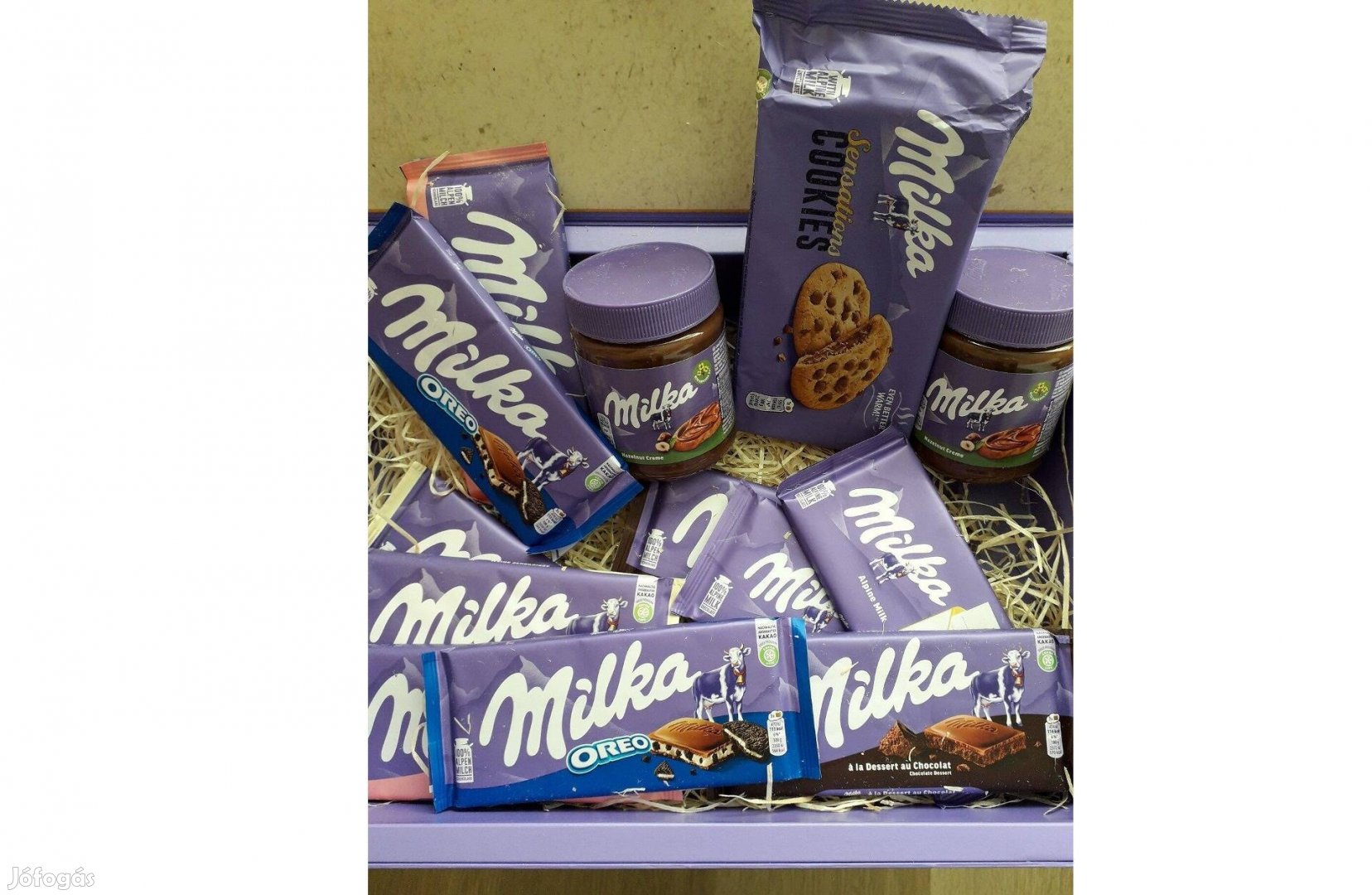 Milka csokoládé ajándékdoboz tele finom édességekkel eladó!