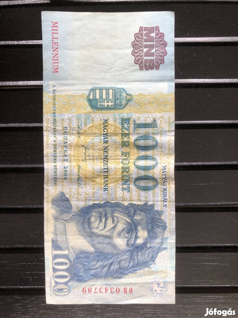 Millennium 1000 forintos bankjegy