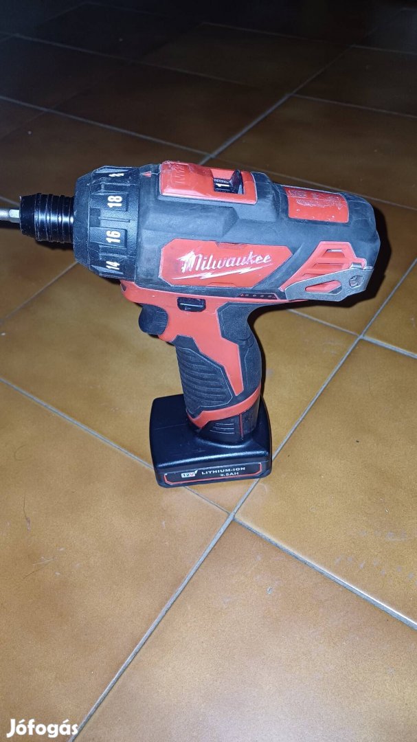 Milwaukee 12V fúró-csavarozo eladó 