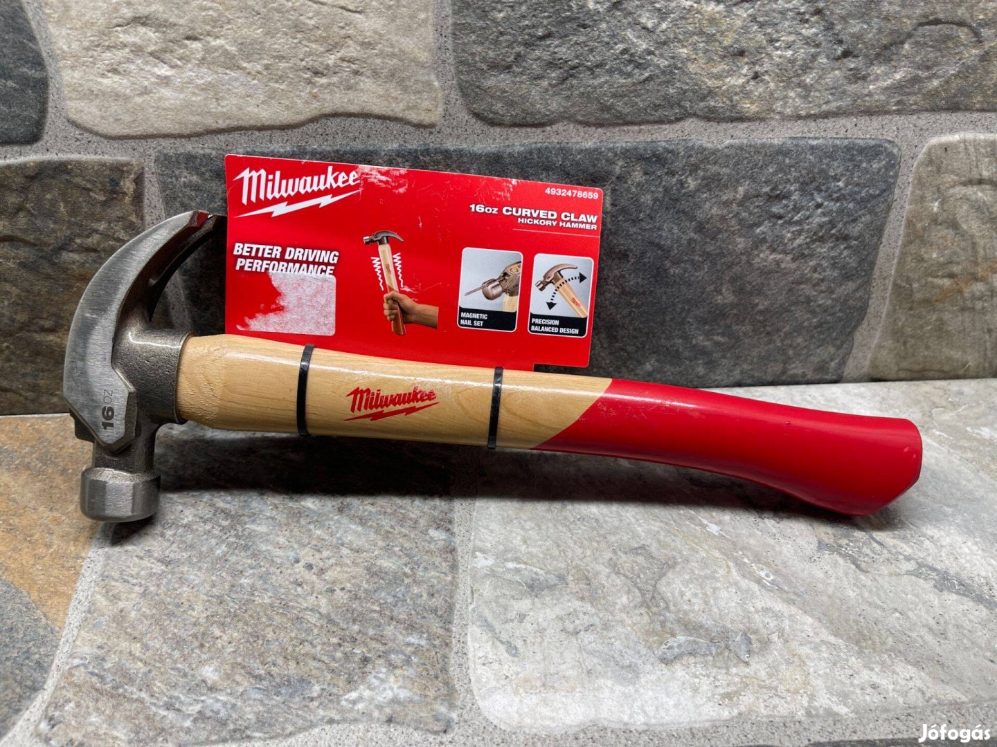 Milwaukee 450g Hickory mágneses ácskalapács