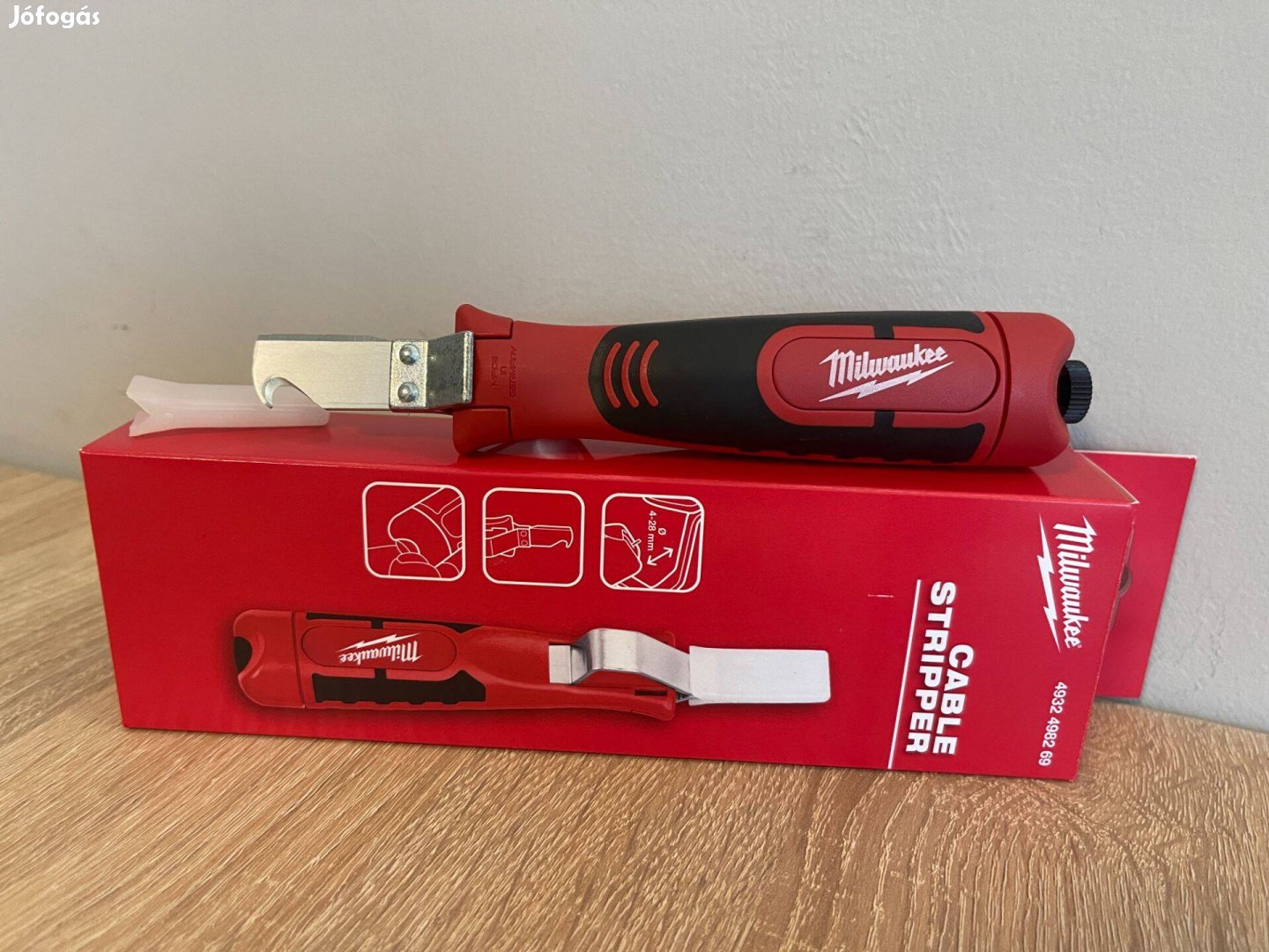 Milwaukee 4-28mm Kábelcsupaszító fogó - 4932498269