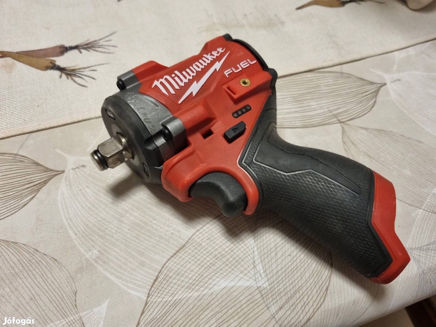 Milwaukee M12 1/2" ütvecsavarozó