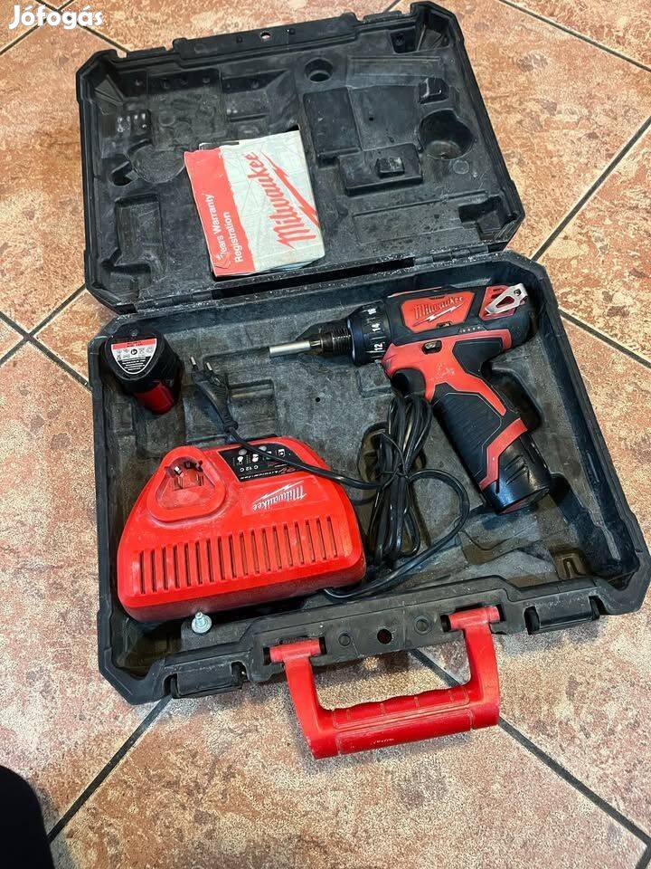 Milwaukee M12 BD-202C