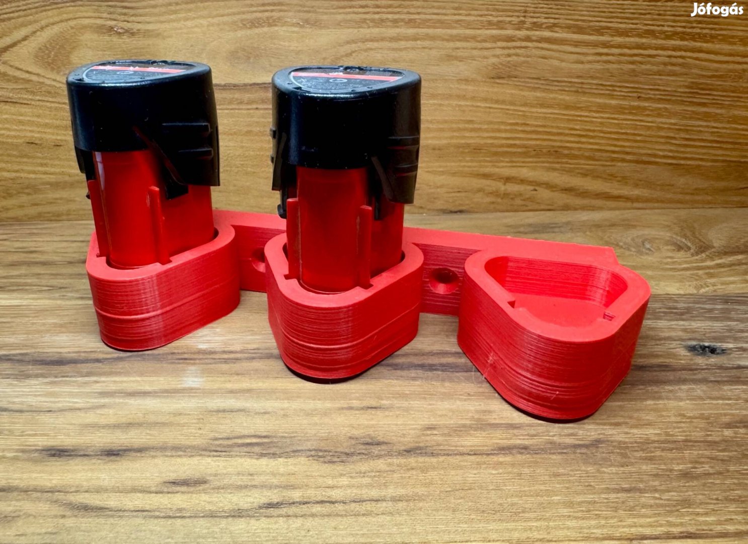 Milwaukee M12 akku fali tartó 3-as konzol