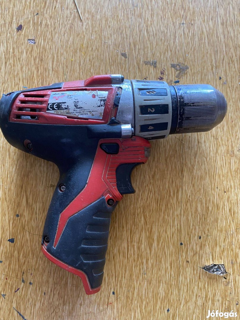 Milwaukee M12 akkus fúró hibás