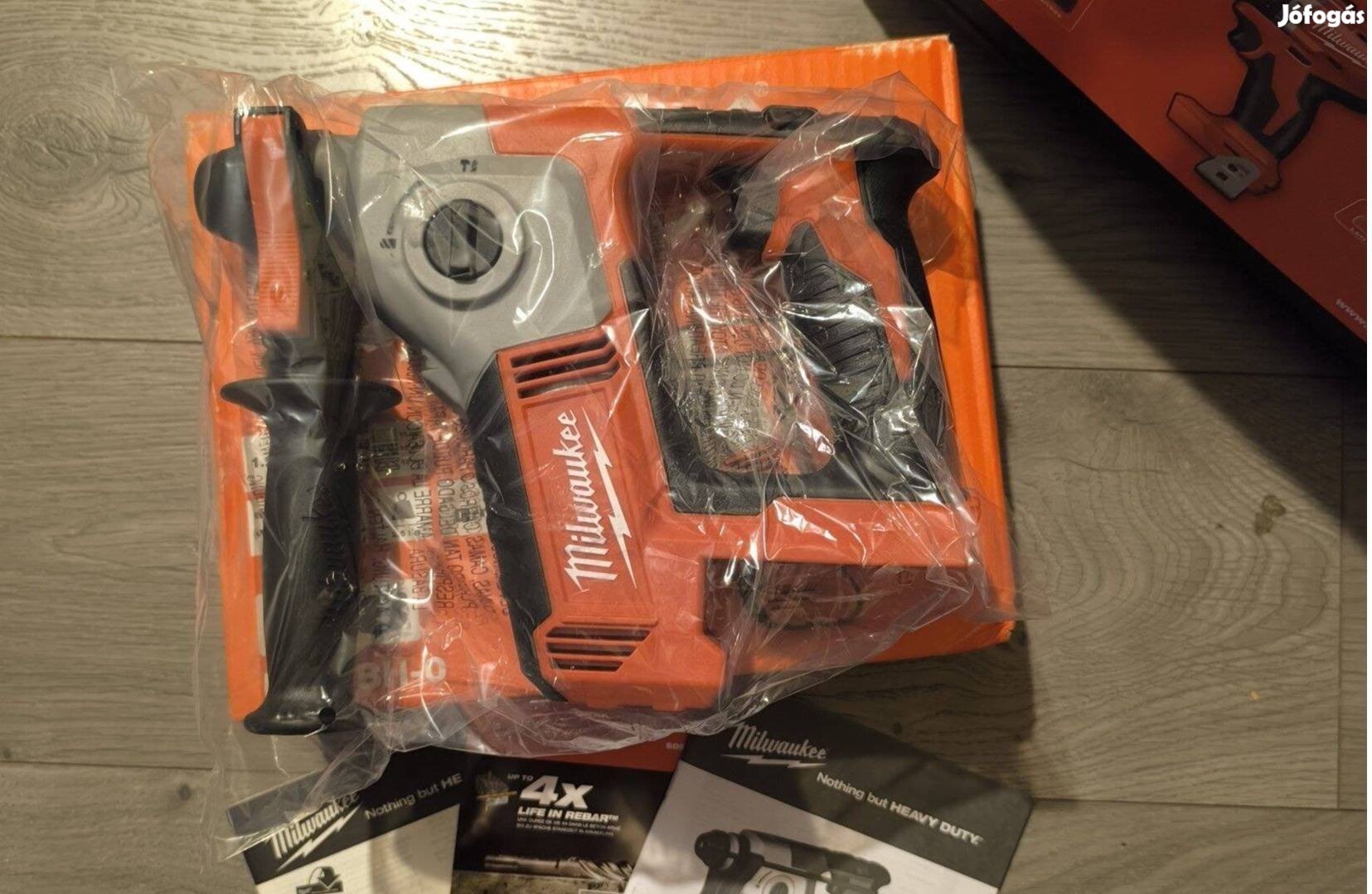 Milwaukee M18 BH akkus SDS-plus fúrókalapács