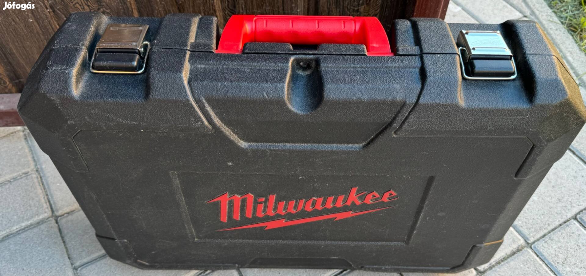 Milwaukee M18 BPD Csavarbehajtó Csavarozó