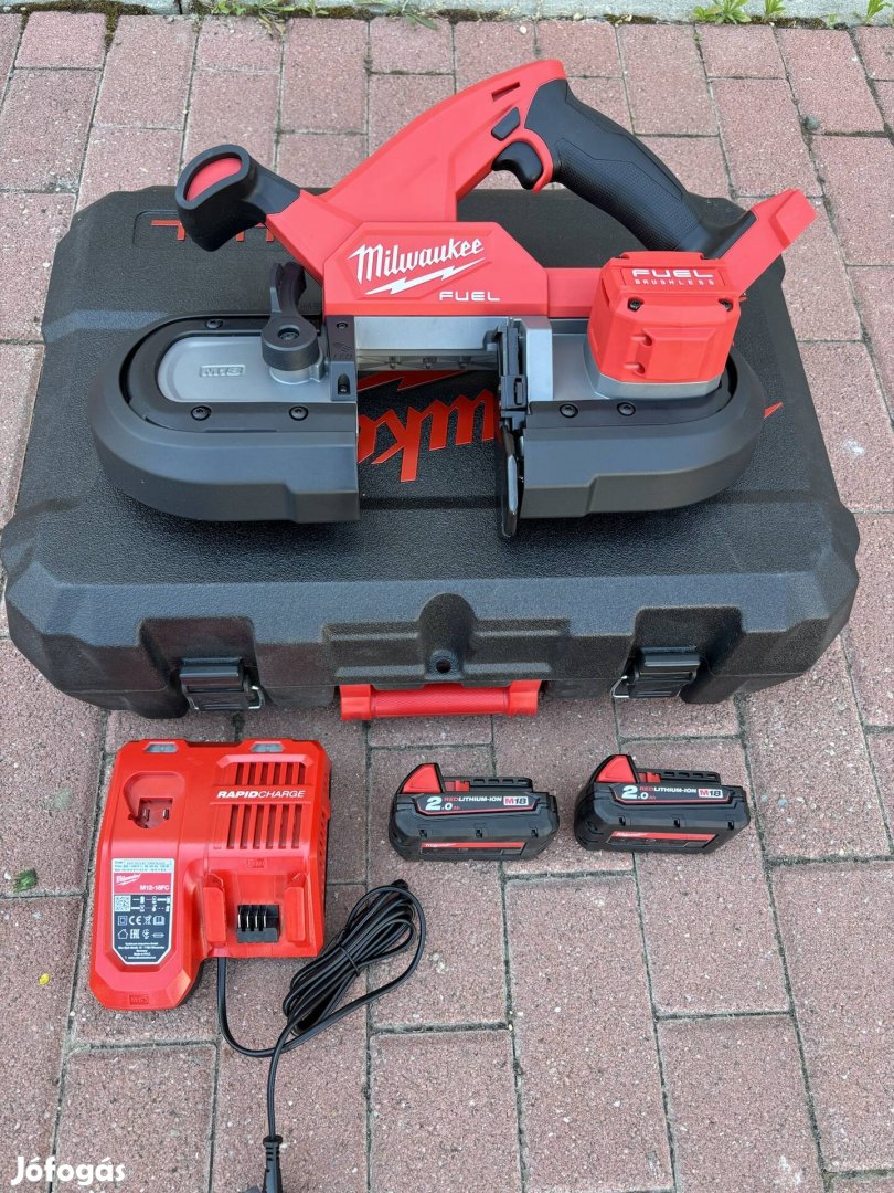 Milwaukee M18 FBS85-202C Akkus szalagfűrész szett