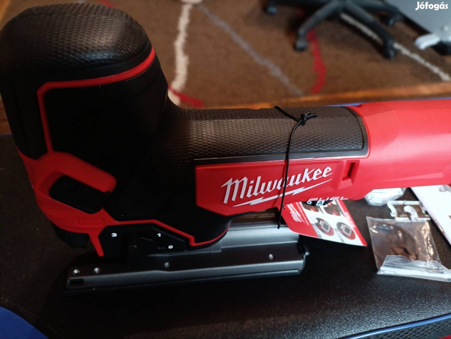 Milwaukee M18 Fbjs-0 új akkus dekopírfűrész 