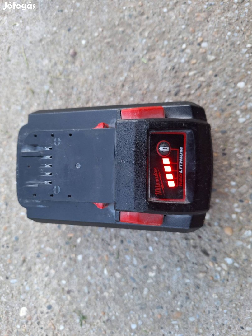 Milwaukee M18 HB8 8.0 AH Akkumulátor 18V Redlithium