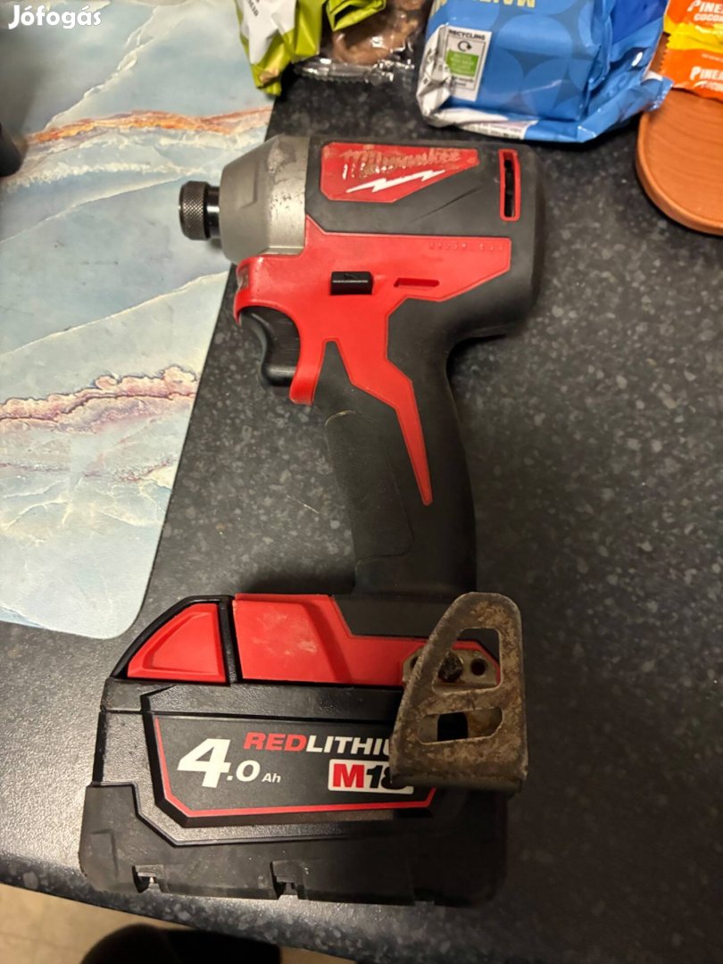 Milwaukee csavarozóakku eladó