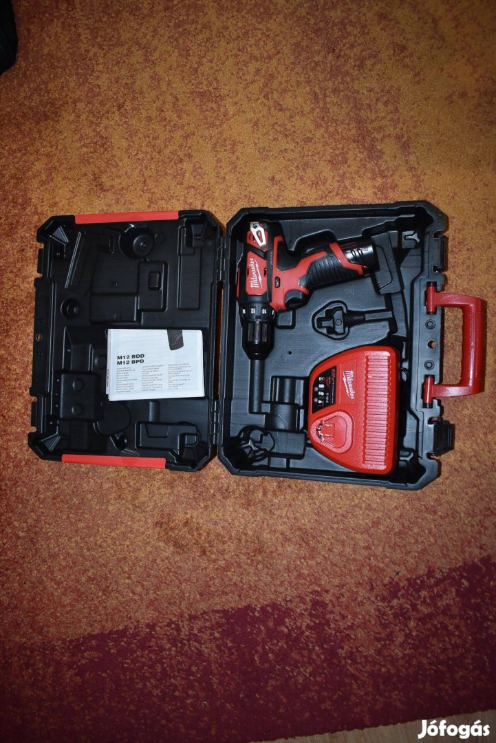 Milwaukee m12 akkus csavarozó