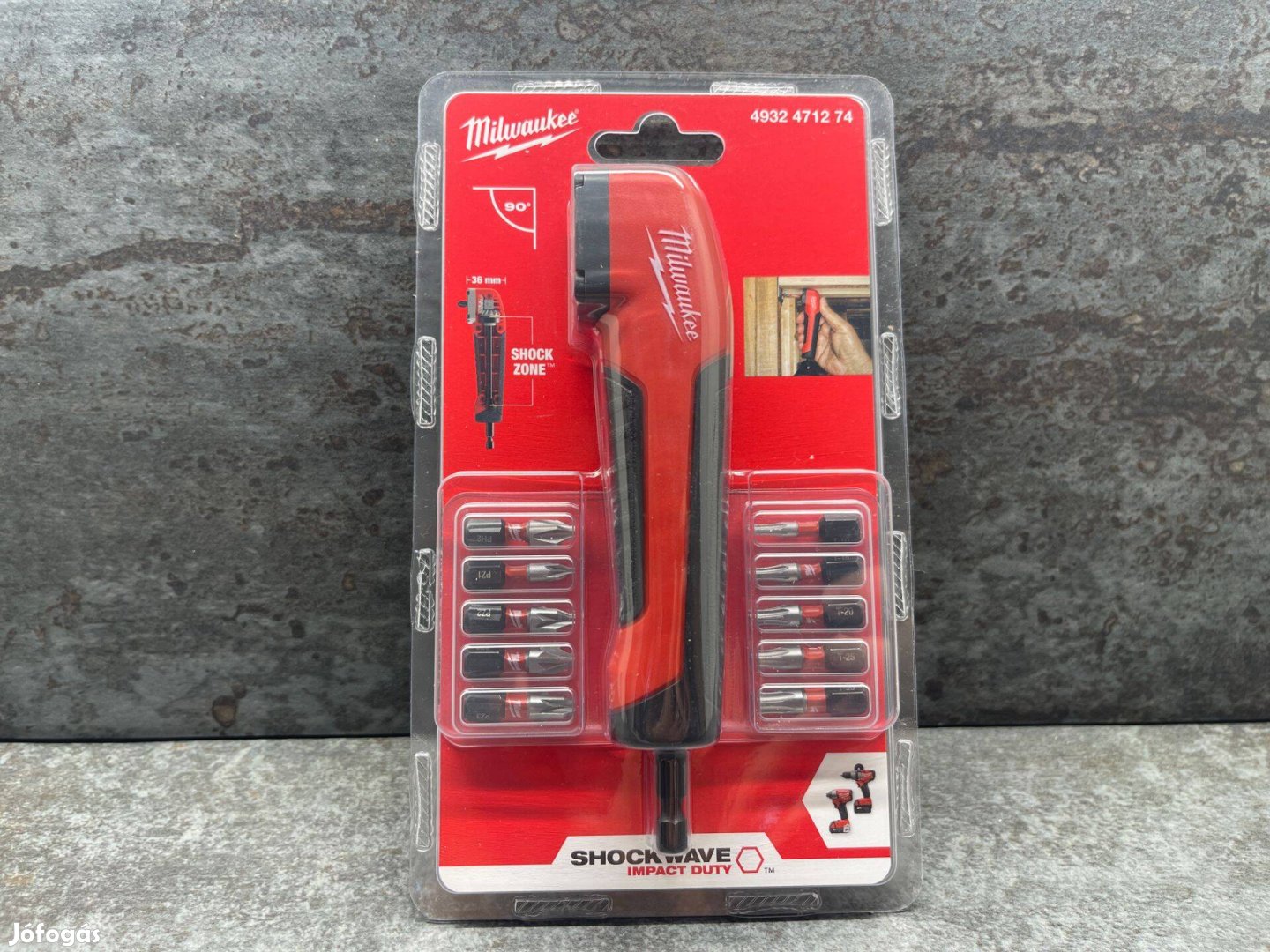 Milwaukee sarokcsavarozó adapter 90 fok + bit készlet - 4932471274