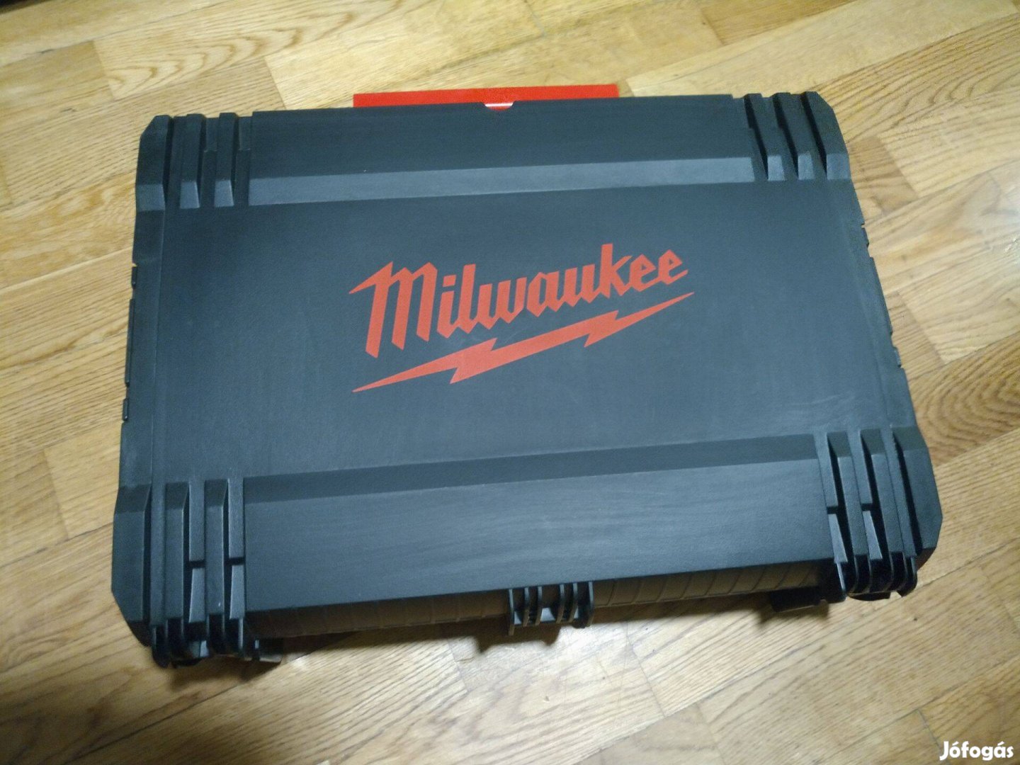 Milwaukee új HD koffer láda sorolható + betét hilti is jó bele