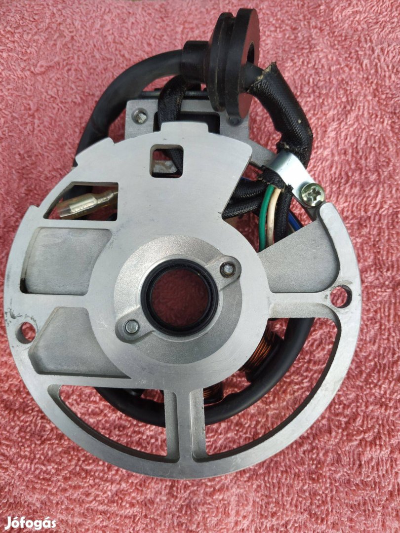 Minarelli 3KJ Motowell CPI Keeway Yamaha stb Eredeti gyári gyújtás