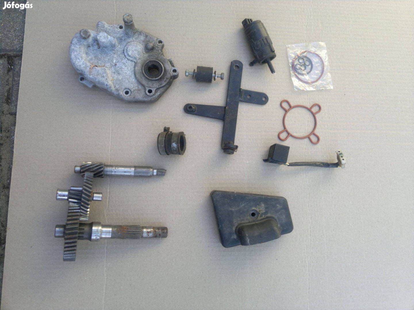Minarelli Robogo alkatrészek
