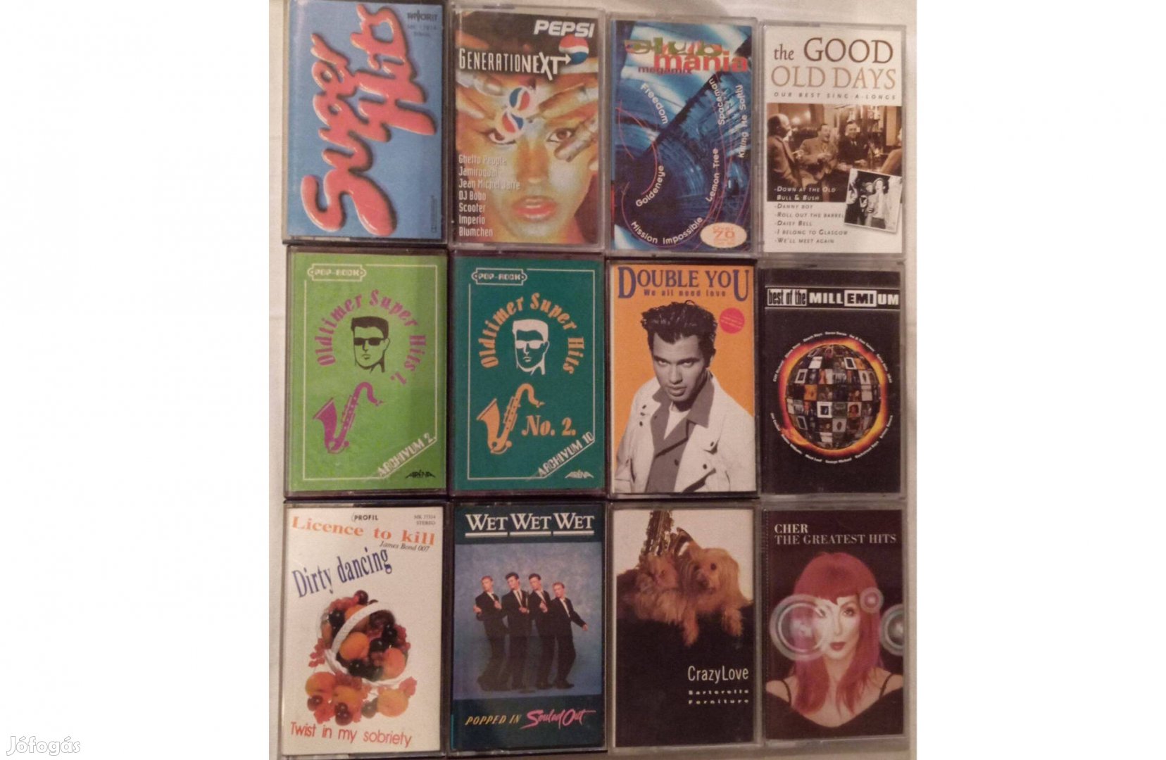 Minden kazetta 500 Ft !