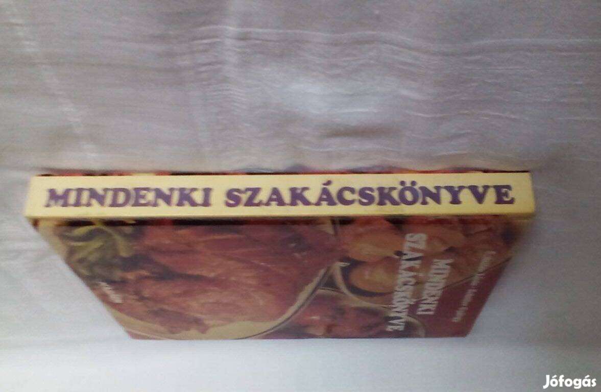 Mindenki szakácskönyve - recept könyv szép állaptban