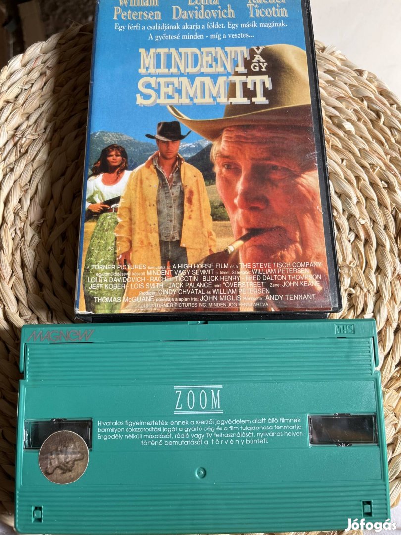 Mindent vagy semmit vhs