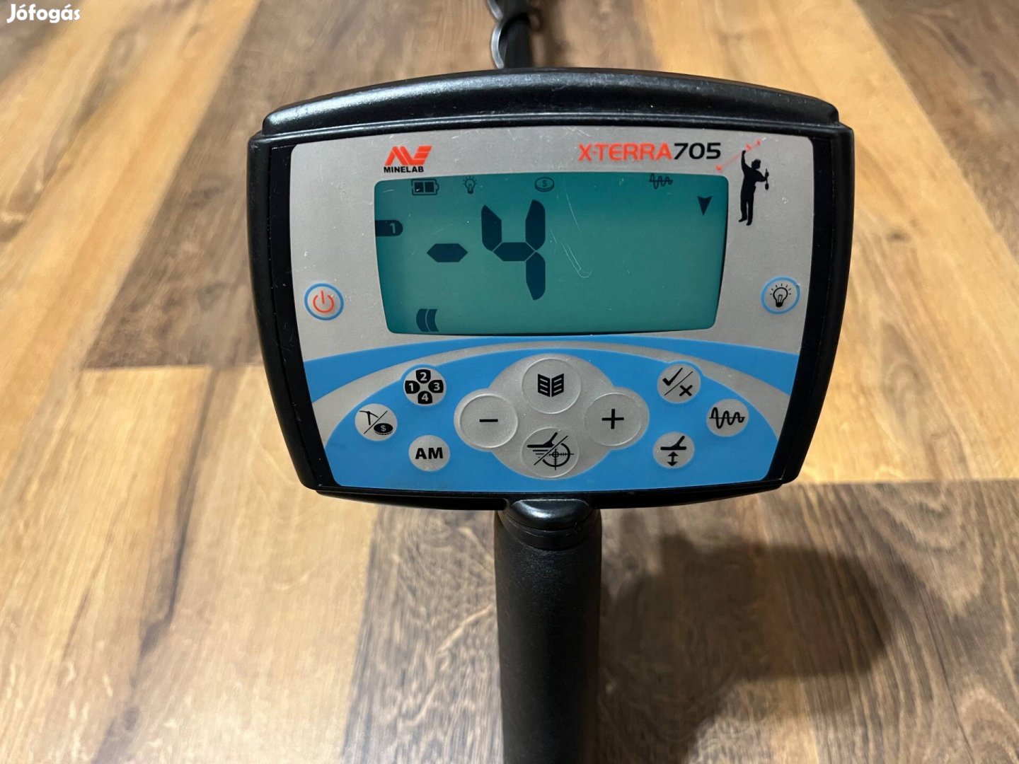 Minelab X-Terra 705 fémkereső fémdetektor