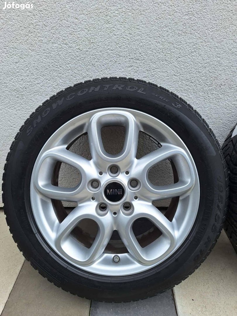 Mini 16 colos gyári felni téligumikkal