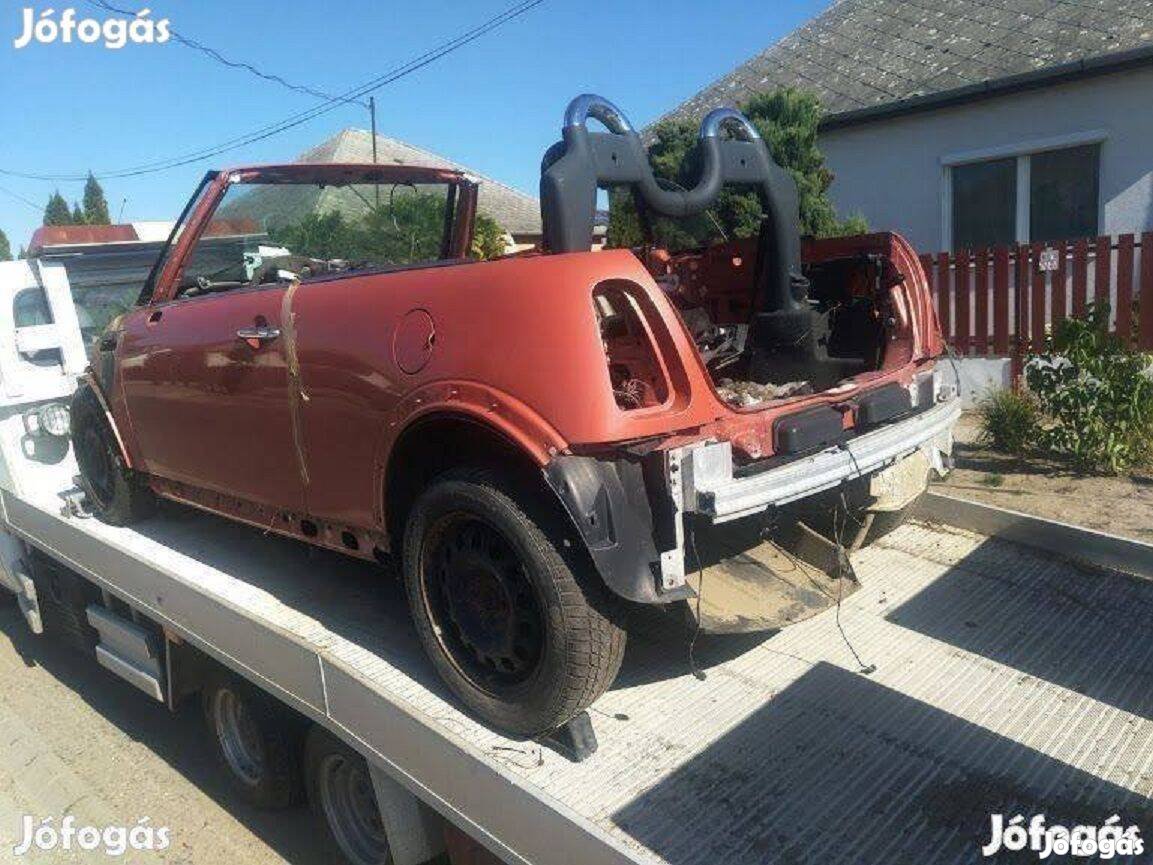 Mini Cabrio R52 karosszéria Elsö / Hátsó futomü alatta van guritható !
