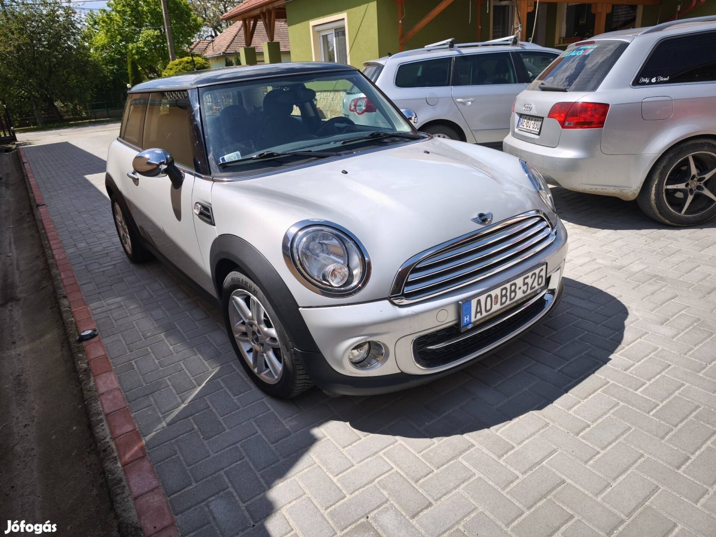 Mini Cooper Dízel, 108 ezer km, friss szervíz