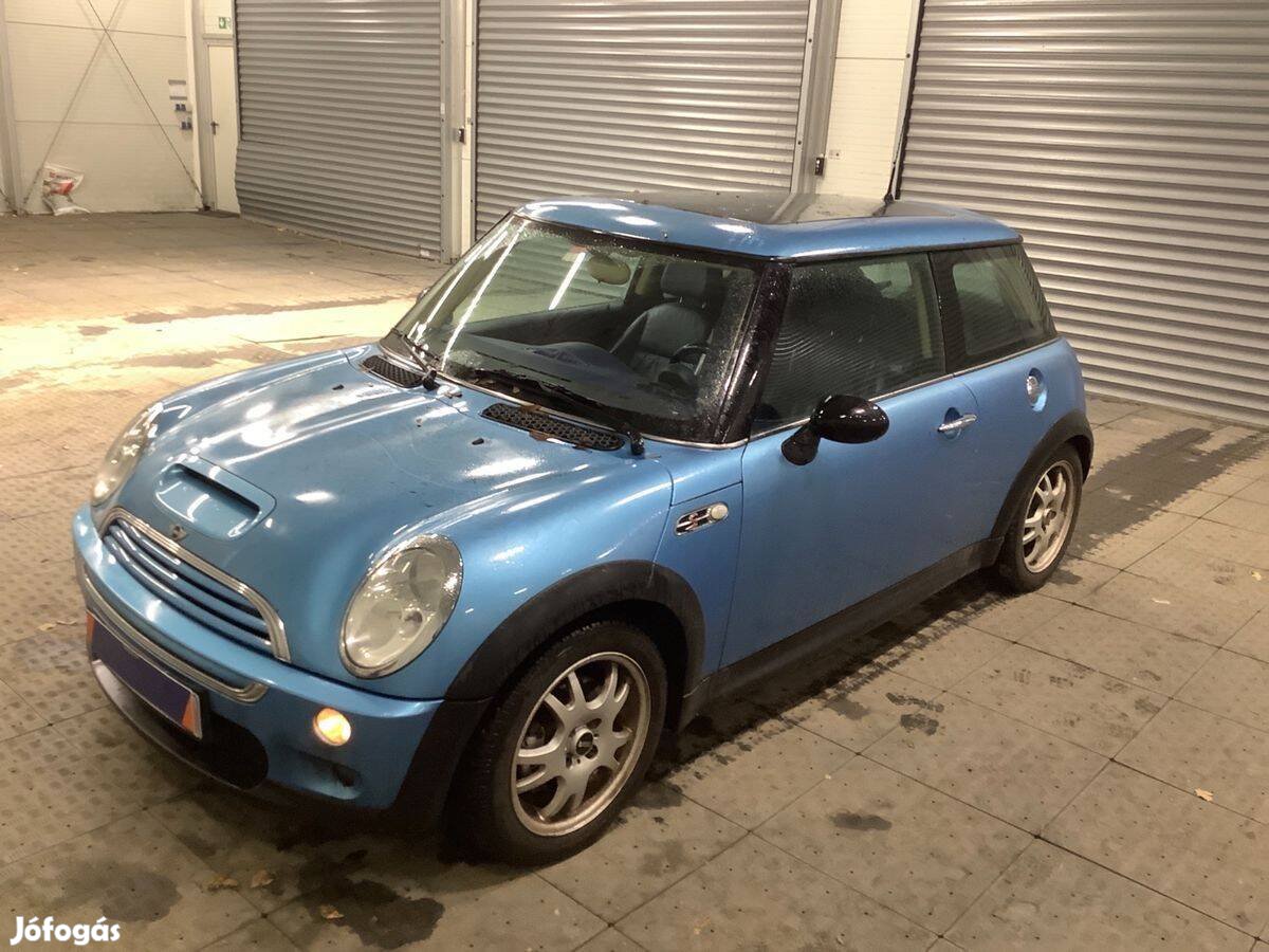 Mini Cooper R53 S alkatrészek eladók