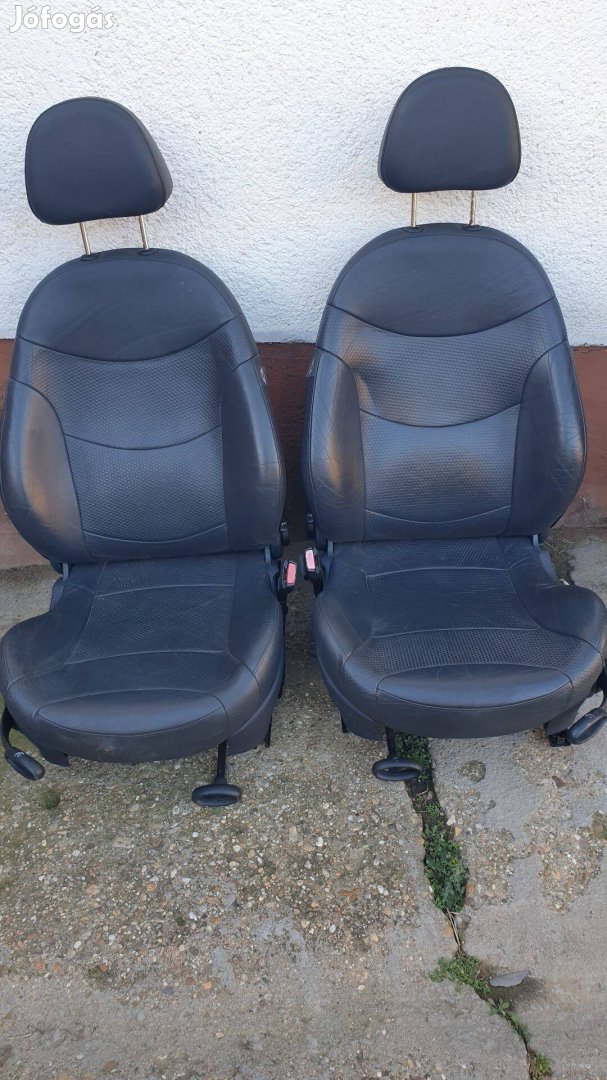 Mini Cooper bőr ülésgarnitúra , szövet ülés eladó
