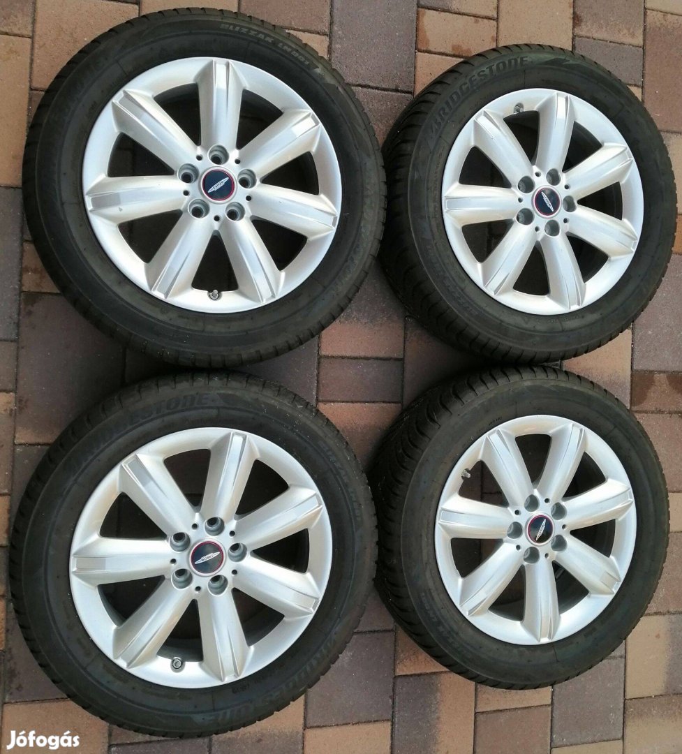 Mini Counrtyman 17"Alufelni 205/60 R17 Bridgestone téligumival