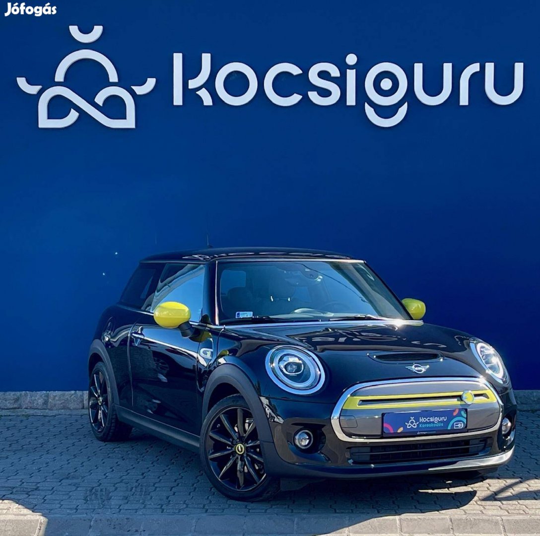 Mini Mini Cooper SE M / 30eKm!/ Gyári fény!/ 97...