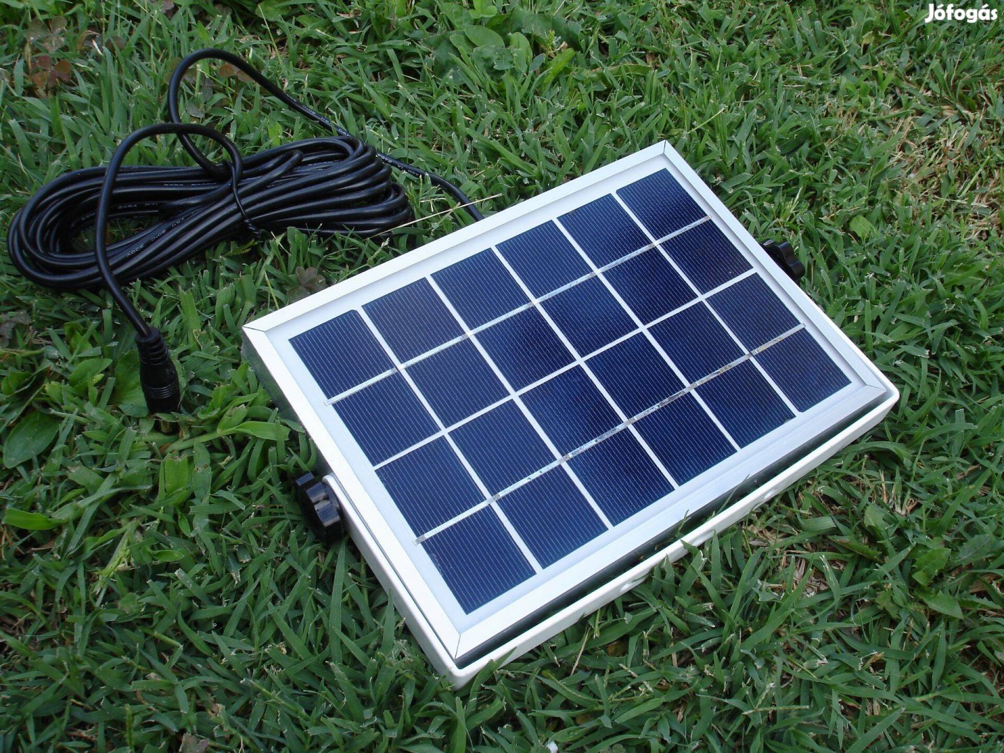 Mini aluminium keretes napelem panel , solar cella 5V 6V 400mA Elsős