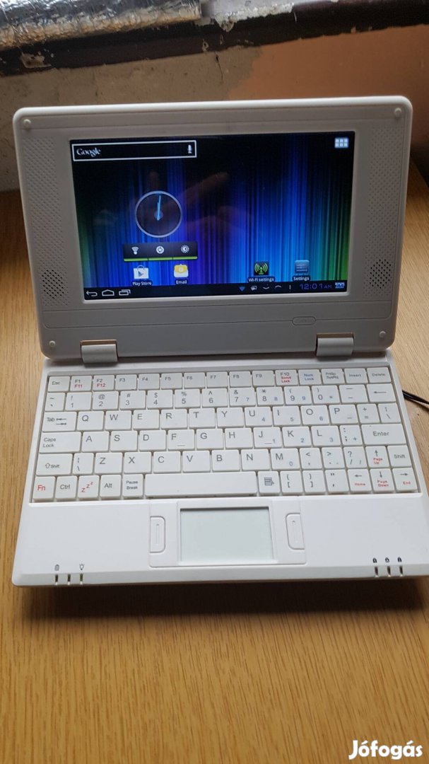 Mini laptop  wm8650 Android Tablet PC