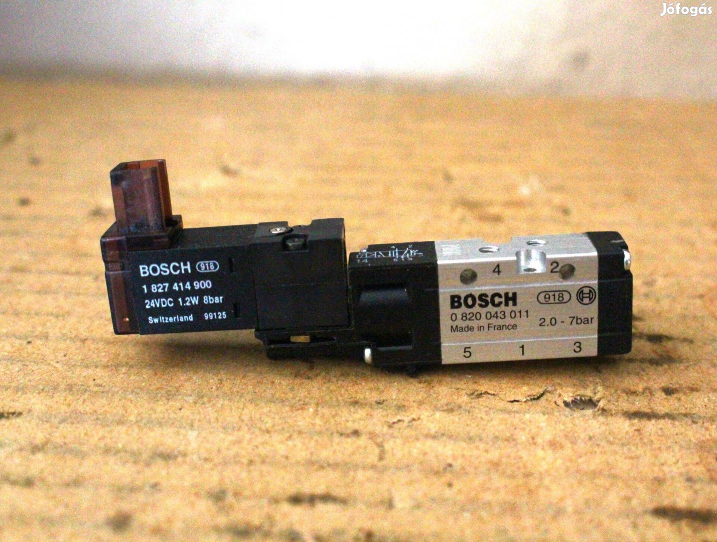 Mini mágnesszeleptömb pneumatikus 5/2 új Bosch ( 7113 )