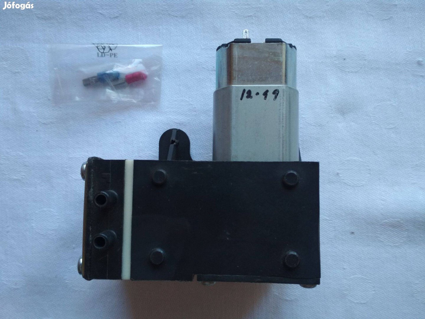 Mini vákuum pumpa DC12V