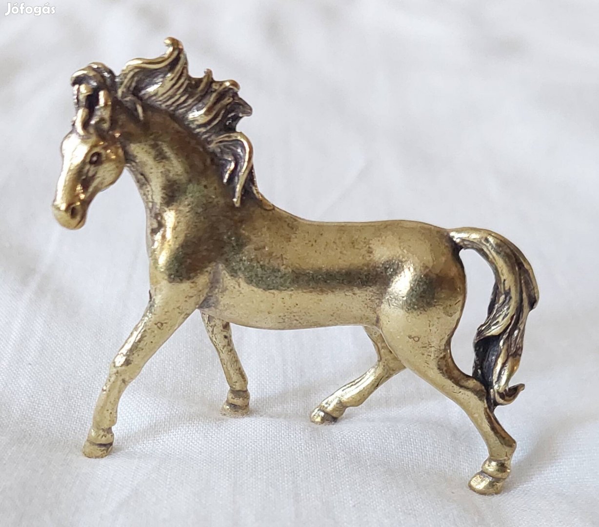 Miniatűr tömör réz ló figura