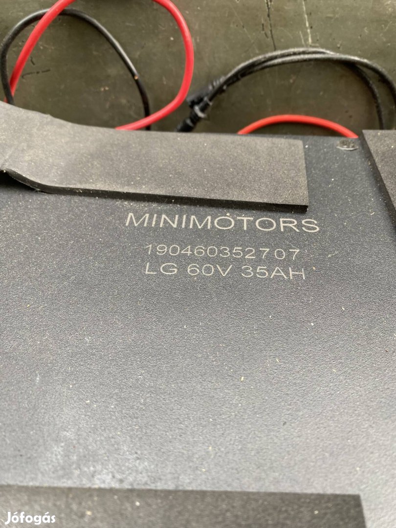 Minimotors LG 60V 35Ah akkumulátor - Dualtronhoz