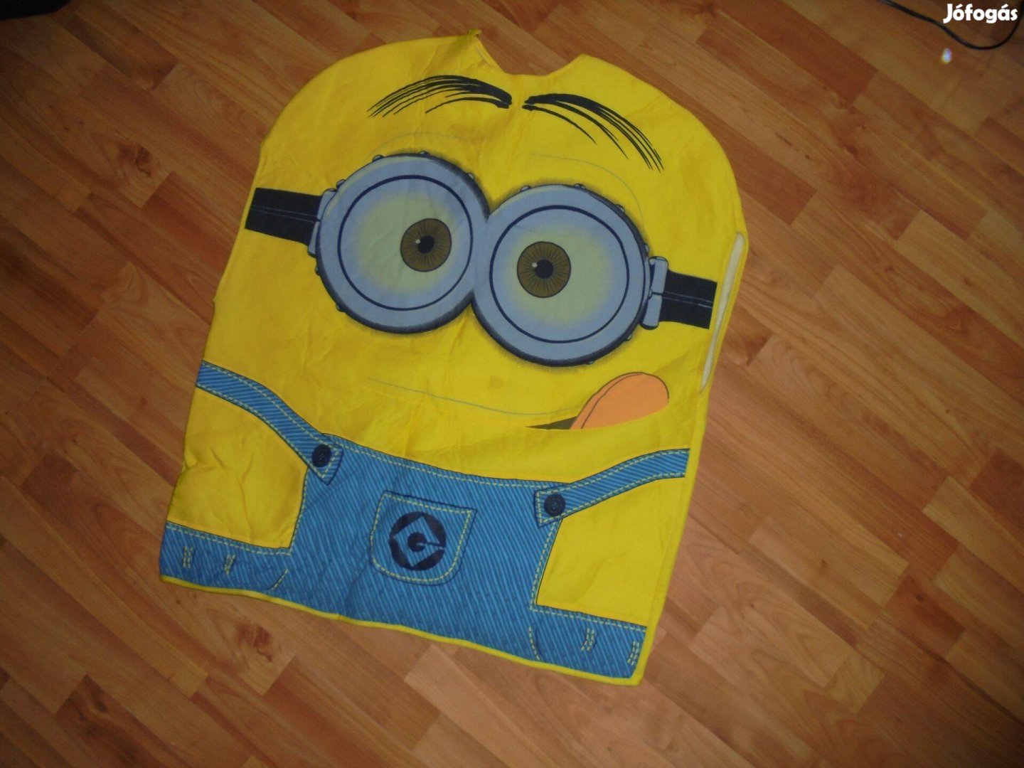 Minion Jelmez, Minyon Jelmez, M-Es -