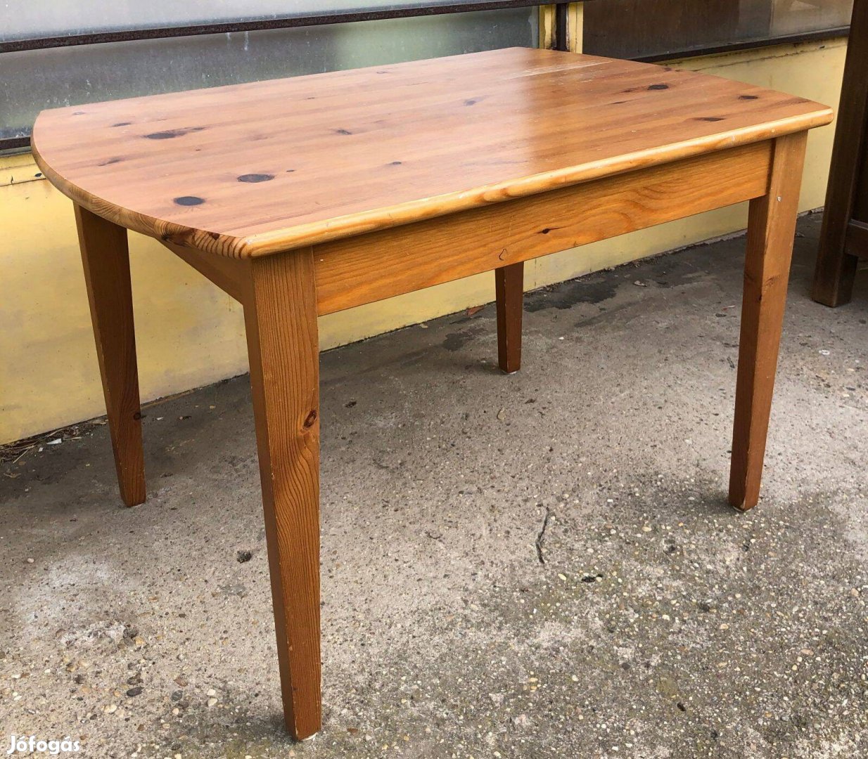 Minnen ikea dohányzóasztal