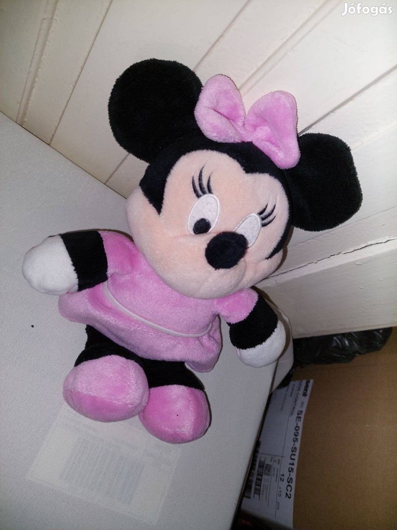 Minnie egér 30 cm