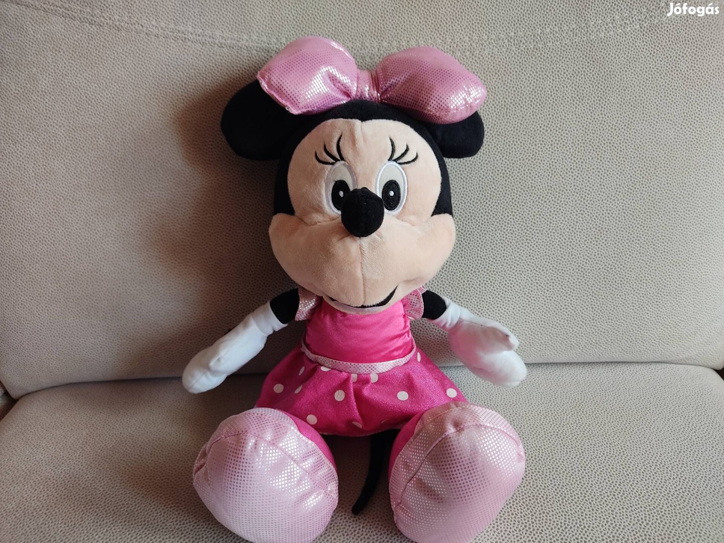 Minnie egér plüss 43 cm