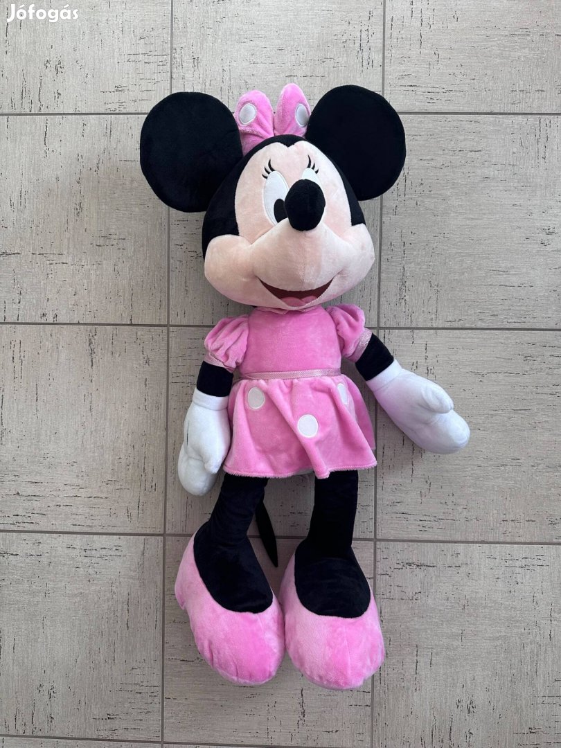 Minnie egér plüss figura