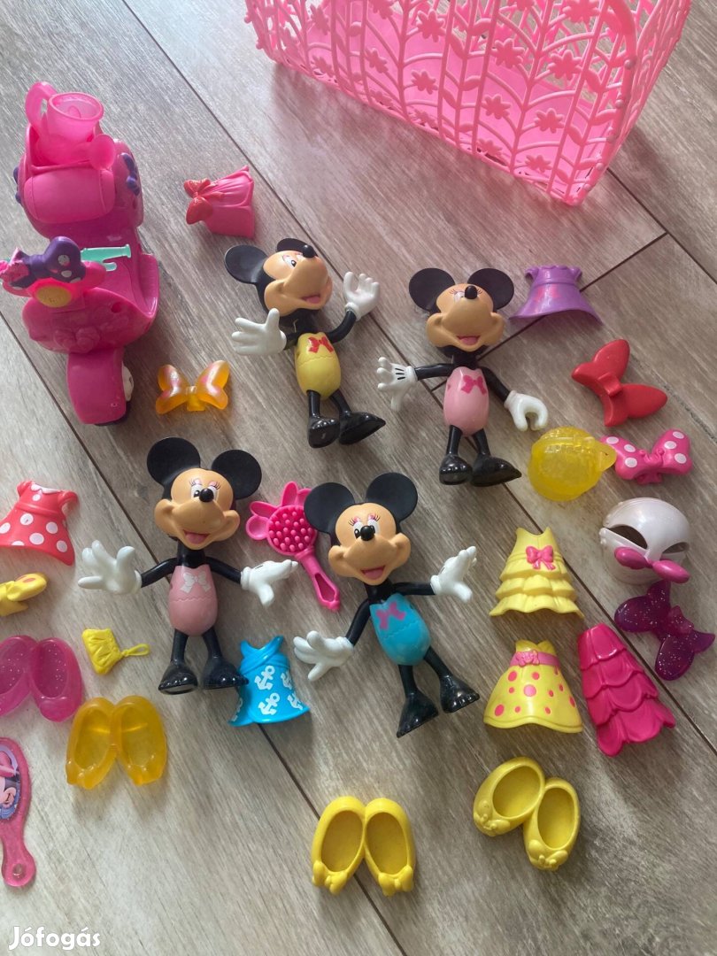 Minnie egerek játék babák