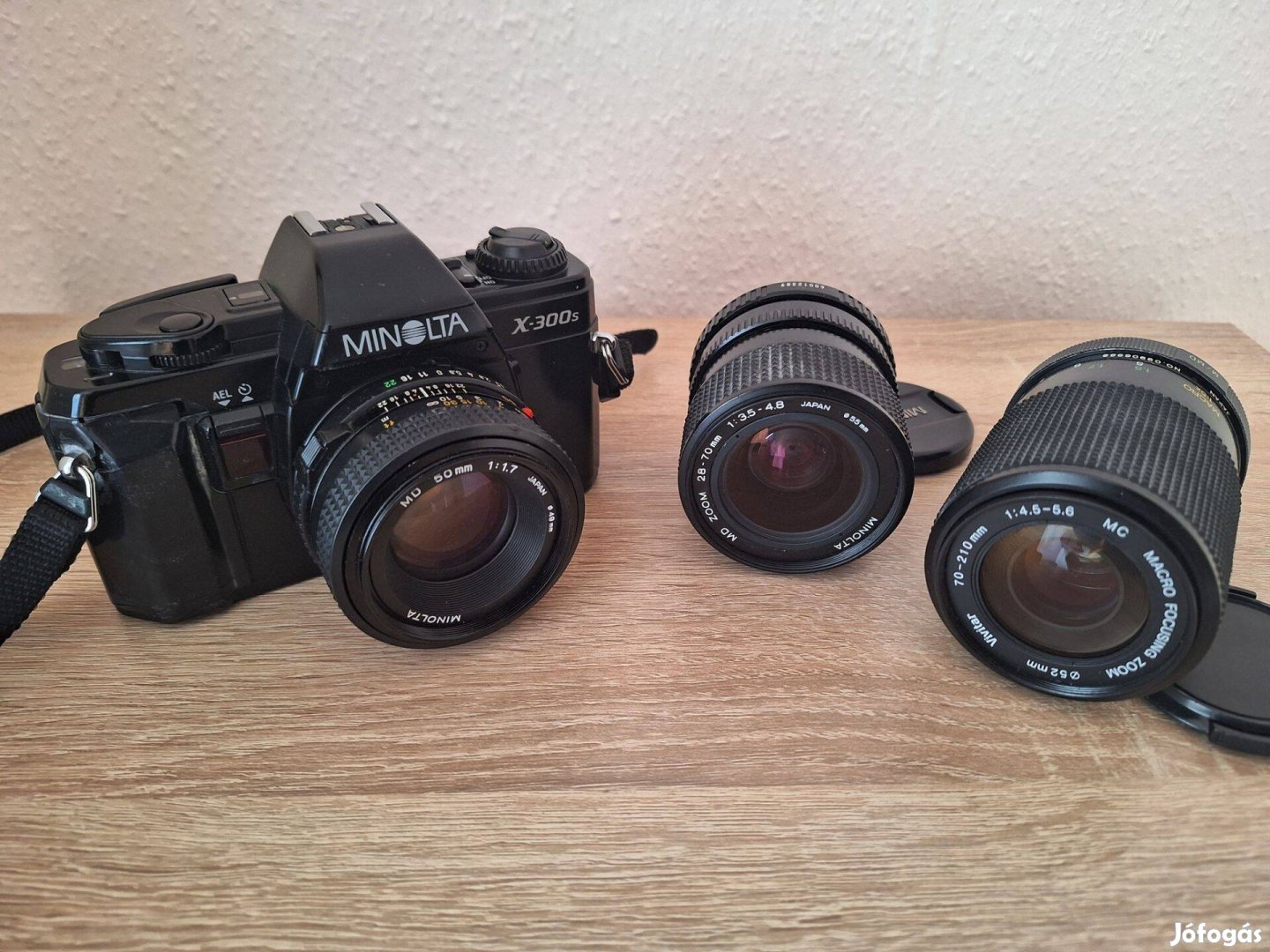 Minolta X-300s analóg filmes fényképezőgép objektívekkel